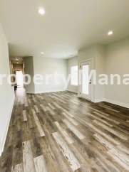 3 BEDROOM  2 BATH DUPLEX Belaire