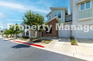 3108 E 51st St #701 - R15 - Purple Team