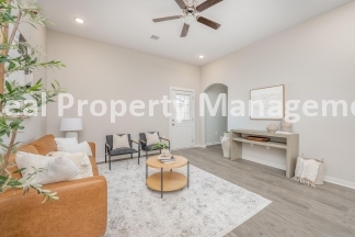 3 bedroom 2 bath Townhome  - Flexible Leasing offered leases ending May , June , or July