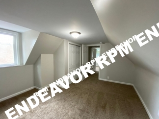 3Bed/1Bath Single Family Home !! In Lemay!!!
