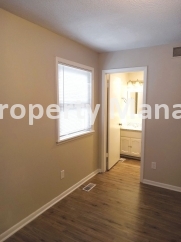 Darling Home in Bel Aire - Finished Basement & 2 Car Garage Move- In Special