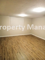 Darling Home in Bel Aire - Finished Basement & 2 Car Garage Move- In Special