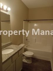 Gorgeous Duplex - Close to McConnell Air Force Base