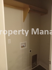Gorgeous Duplex - Close to McConnell Air Force Base