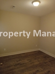 Gorgeous Duplex - Close to McConnell Air Force Base