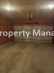 Gorgeous Duplex - Close to McConnell Air Force Base