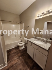 Gorgeous Duplex - Close to McConnell Air Force Base