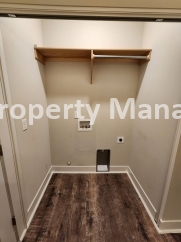 Gorgeous Duplex - Close to McConnell Air Force Base