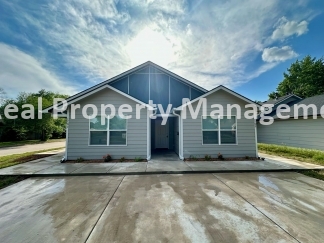 4 Bedroom 2 Bath Duplex - Built 2023 Accepting Sec 8