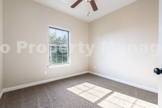 Townhome in cul de sac