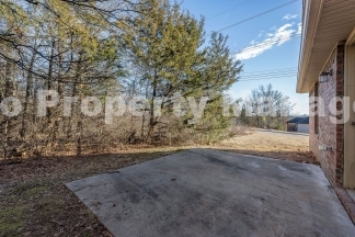 Charming 3BR, 2.5BA Rental Home with Modern Amenities, 1,413 Sq Ft, and Proximity to Mt. Sequoyah Trails! Your Dream Home Awaits in Fayetteville.
