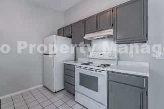 Charming 2-Bed, 2-Bath Rental: Your Cozy Retreat in Fayetteville Awaits!