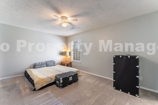 Charming 2-Bed, 2-Bath Rental: Your Cozy Retreat in Fayetteville Awaits!