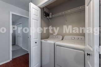 Charming 2-Bed, 2-Bath Rental: Your Cozy Retreat in Fayetteville Awaits!