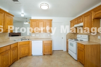 1606 Prickly Pear St - R15 - Green Team