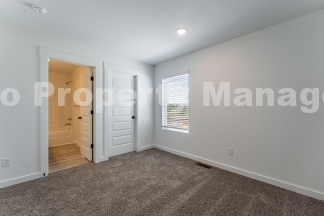 Newer 3BR Centerton Gem: Modern Living with Lawn Care Included!