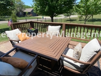 Beautiful Modern Home w/3 Car Garage, Fenced in Yard & Finished Basement