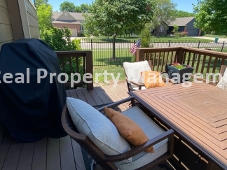 Beautiful Modern Home w/3 Car Garage, Fenced in Yard & Finished Basement