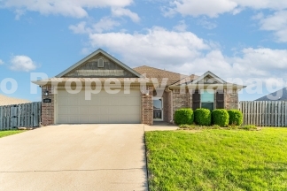 Centerton Charm: 3-Bedroom, 2-Bathroom Rental Oasis