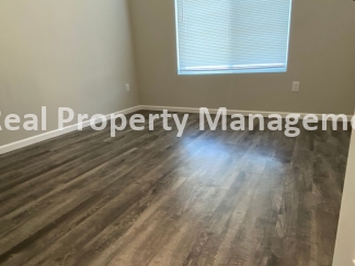 3 Bedroom 2 Bath Duplex  - Maize School Distict