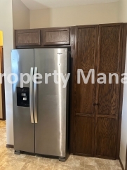 BEAUTIFUL 4 bedroom - 3 bathroom home with outdoor kitchen in Haysville!