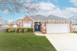 Spectacular Home in Killer Location!