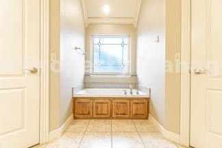 Spectacular Home in Killer Location!