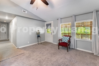 Cozy 2-Bedroom Retreat Near the Lake in Lowell