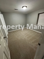 Beautiful Updated 5 Bedroom Home - Derby ,KS