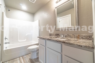 Updated Gravette Apartment!