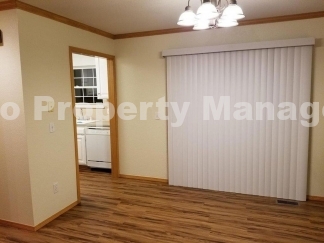Beautiful Bentonville Duplex - Great Rate!