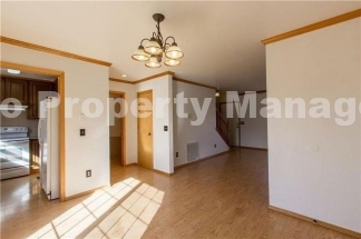 Beautiful Bentonville Duplex - Great Rate!