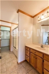 Beautiful Bentonville Duplex - Great Rate!