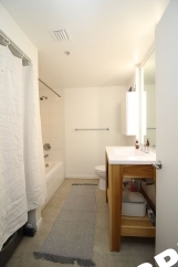 Fully Furnished Studio Condo In the Heart of the Pearl District!