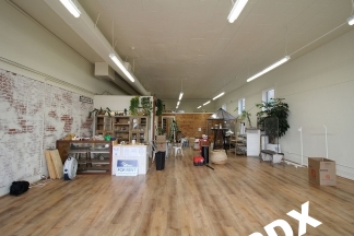 2,200 Sq Ft COMMERCIAL Space In Prime Central Beaverton Location