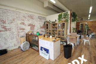 2,200 Sq Ft COMMERCIAL Space In Prime Central Beaverton Location