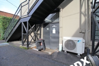 2,200 Sq Ft COMMERCIAL Space In Prime Central Beaverton Location
