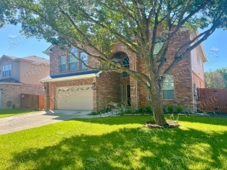 Spacious 4 Bedroom Home with Covered Patio in Cibolo
