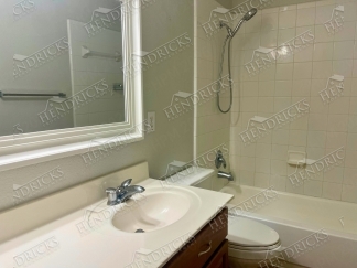 Spacious 4 Bedroom Home with Covered Patio in Cibolo