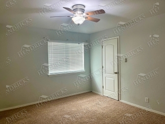Spacious 4 Bedroom Home with Covered Patio in Cibolo