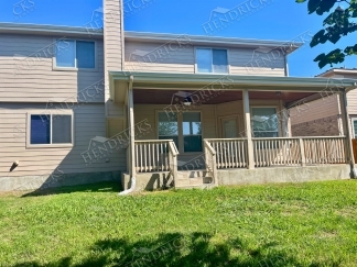 Spacious 4 Bedroom Home with Covered Patio in Cibolo