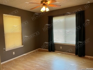 Bright 3BR Home Near Jefferson High School with Garage and Yard