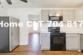 929 Cantwell Street (MU)