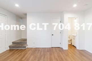 929 Cantwell Street (MU)