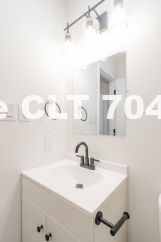 929 Cantwell Street (MU)