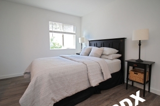 Super Charming FULLY FURNISHED 1 Bedroom Multnomah Village Condo