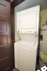 *One Month Of Rent Free** Beautifully Updated 2 Bedroom Apartment in Historic Building – NW District