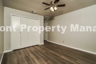 Newly Renovated 2-Bed, 2-Bath Sanctuary in San Antonio – Cozy Living Awaits at 8858 Meadow Range Street!