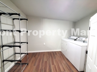 Charming Rental Opportunity in Vibrant San Antonio - 933 Lamar Street Awaits!