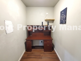 Charming Rental Opportunity in Vibrant San Antonio - 933 Lamar Street Awaits!